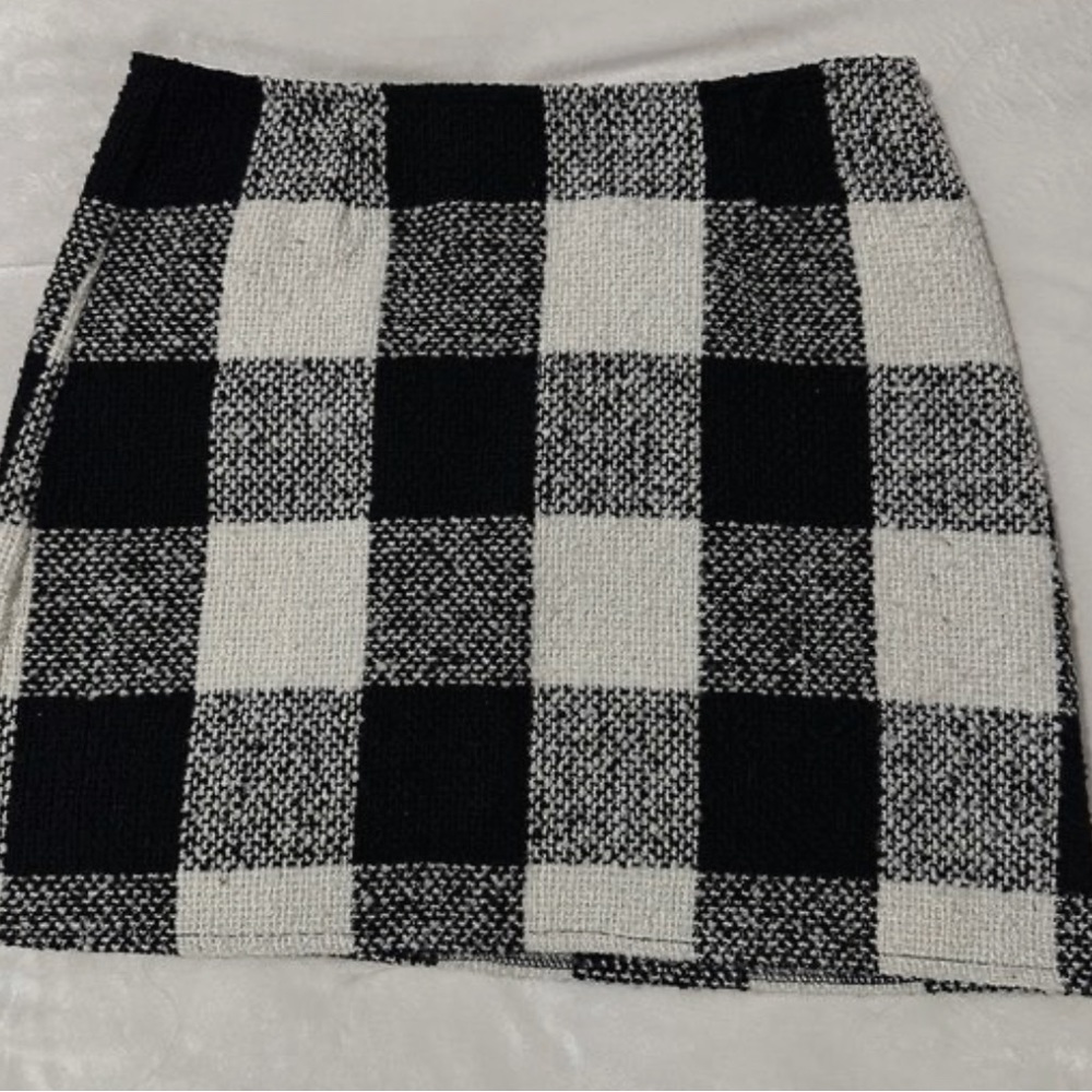 Forever 21 Tweed skirt
